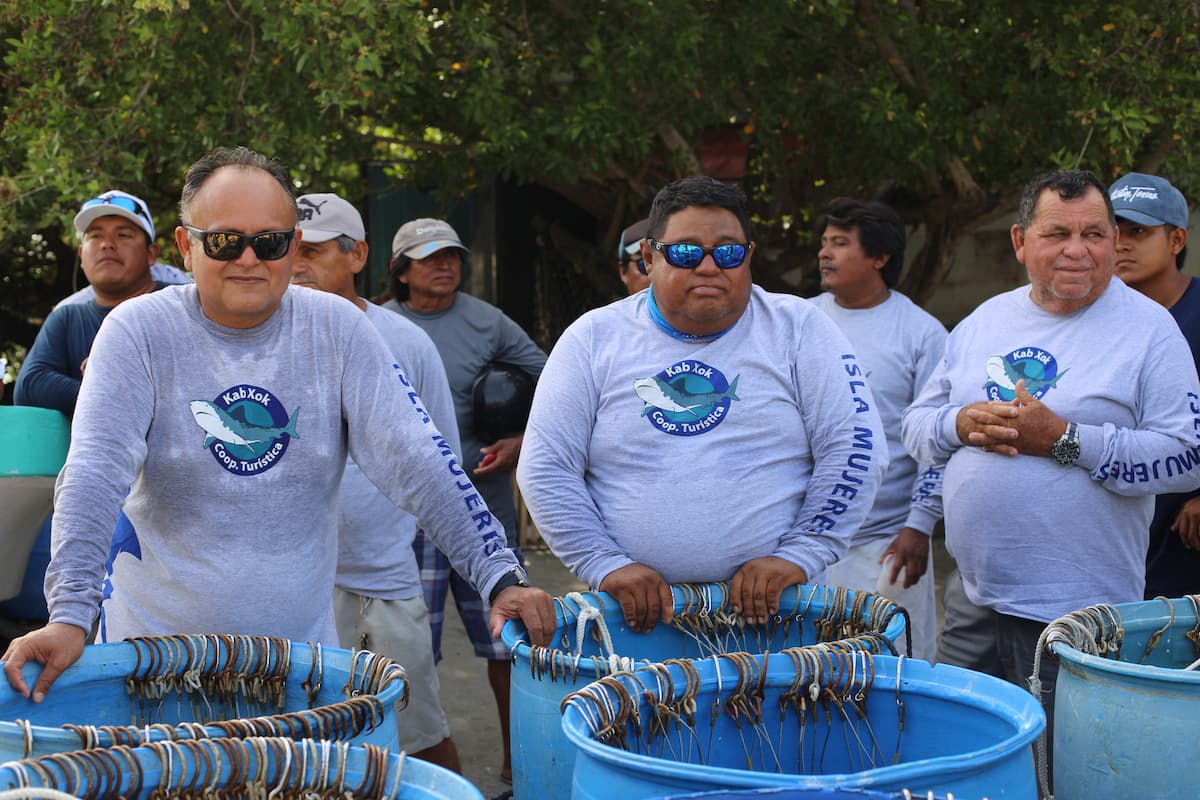former shark fishermen who are now protectors, overfishing of sharks